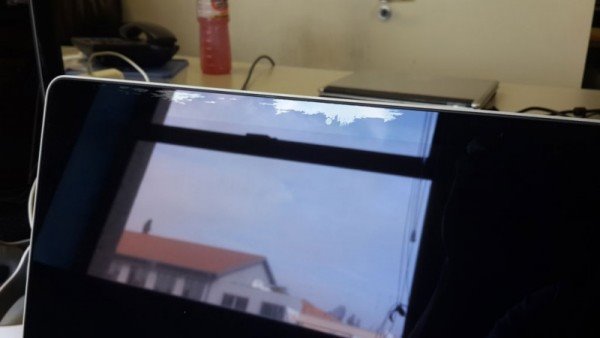 蘋果再現(xiàn)MacBook和MacBook Pro“污點門”