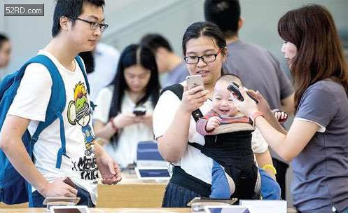 尼爾森:中國(guó)銷售的智能手機(jī)45.7%超過(guò)2000元