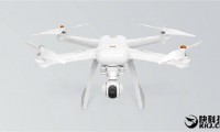 雷軍通過直播發(fā)布小米無人機(jī) 售價(jià)2499元起