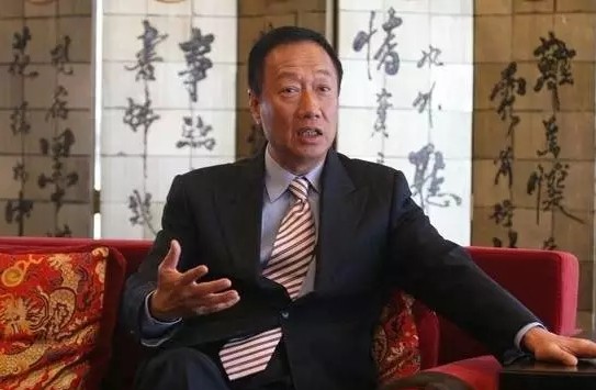 富士康38億美元收夏普 面板迎來史上最賺錢時(shí)代