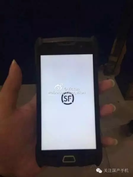 順豐也出手機了！超厚耐摔可當(dāng)板磚使