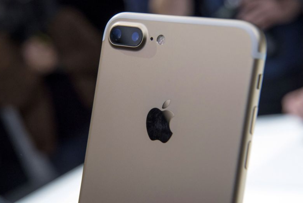 蘋(píng)果不再公布iPhone首周銷量 彭博：中國(guó)恐難大賣