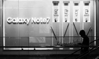 三星Note7爆炸門“炸飛”數(shù)百億美元市值 韓國(guó)經(jīng)濟(jì)受驚嚇