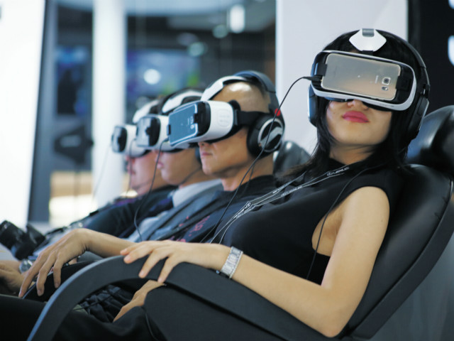 VR兩年大輪回：裁員、欠薪、倒閉相繼而來？