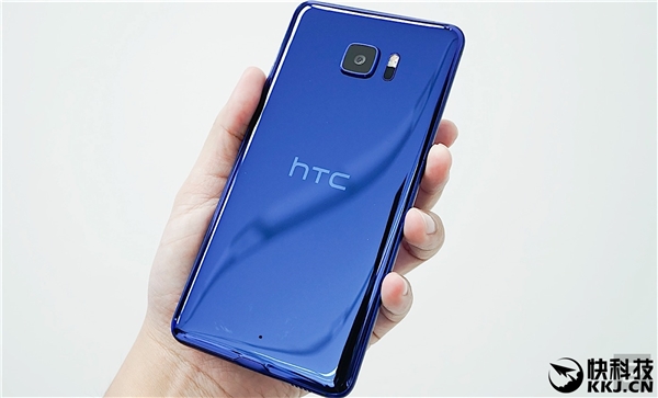 HTC 2016年會大縮水:雪姨送821新機