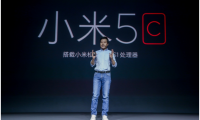 小米說，這一次我們比“芯”，紅米說，我們親民到底
