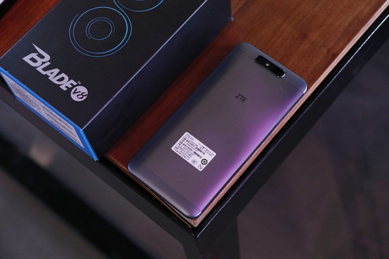 中興Blade V8發(fā)布：主打雙攝，售價(jià)1499元
