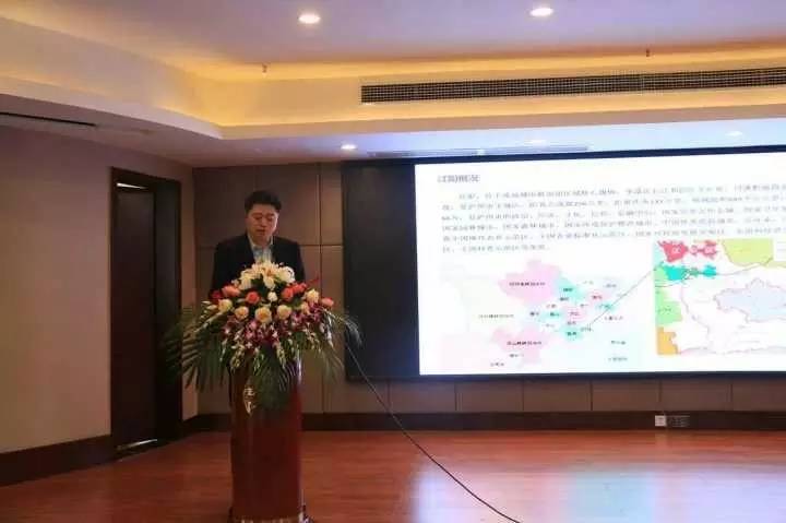 “手機產(chǎn)業(yè)轉移趨勢下的風險與機遇”高峰論壇圓滿結束