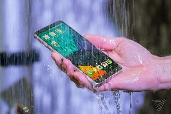 LG-G6歐洲24國(guó)及33家運(yùn)營(yíng)商同步銷售 