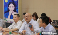 ivvi與電信達(dá)成戰(zhàn)略合作 首款裸眼3D全網(wǎng)通手機(jī)今日線下首發(fā)