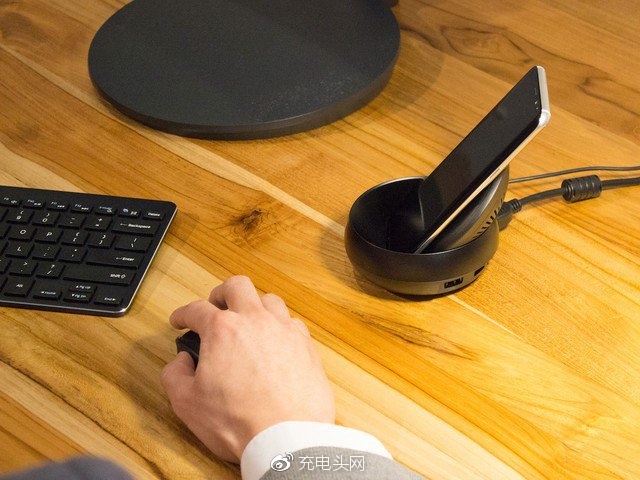 三星耗資千萬研發(fā)手機(jī)秒變PC的Dex技術(shù)遭破解