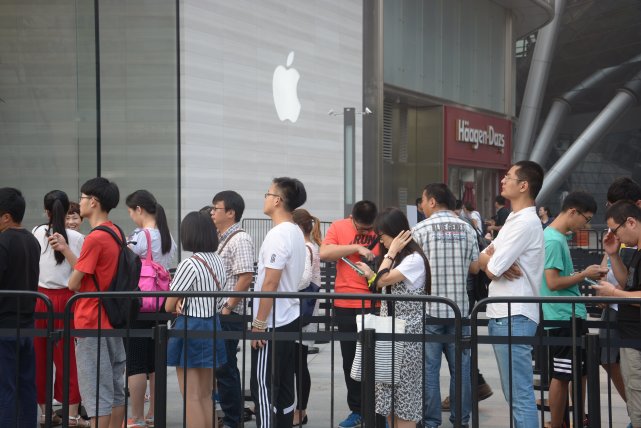 中國高端智能手機(jī)繼續(xù)增長 但新iPhone仍有機(jī)會
