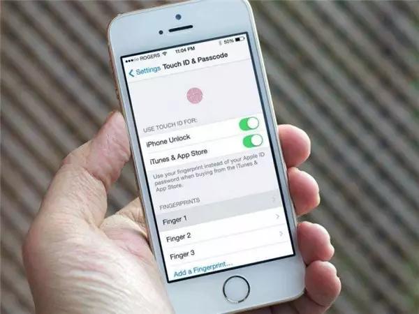 蘋果iPhone 8要用的面部識別，真的能替代指紋識別？