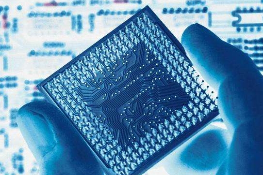 中國企業(yè)是制造“超級手機(jī)”不可忽視的力量