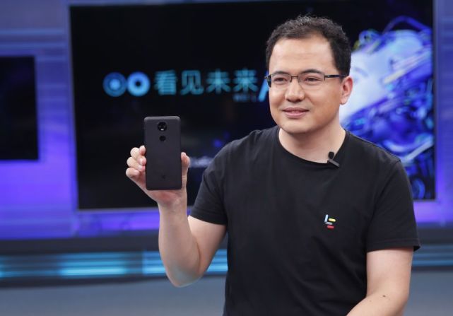 樂視手機掌門人阿木離職 賈躍亭或放棄樂視移動？