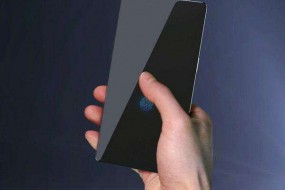 全面屏下指紋方案比拼 玻璃蓋板在中高端市場已不見身影