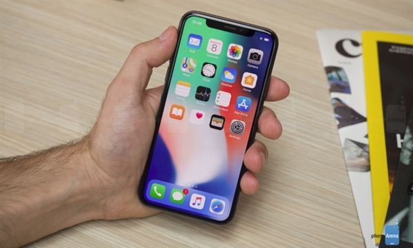 人臉識(shí)別難用！蘋果拿下屏下指紋 新iPhone爽了