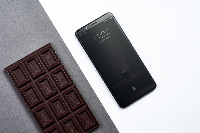 5000 萬像素極致清晰，全面屏 vivo Y75 隆重登場