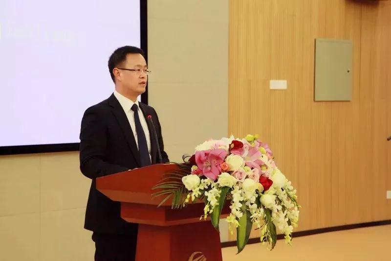 開放合作取得重大成果，水晶光電攜手德國肖特成立合資公司晶特光學(xué)