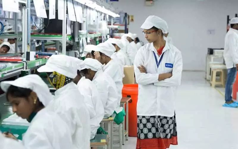  破三星地位，逼蘋果建廠，小米憑什么橫掃印度？