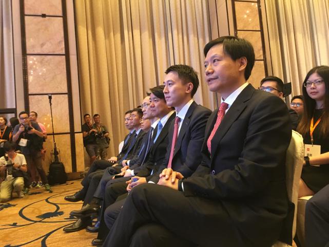 小米總裁回應(yīng)給雷軍98億元激勵：實至名歸，雷軍事前不知情