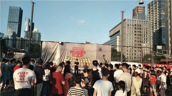 “喜米杯”手機(jī)產(chǎn)業(yè)首屆籃球聯(lián)賽開(kāi)幕式暨揭幕戰(zhàn)成功舉辦