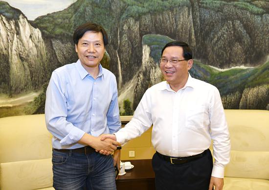 上海市政府與小米集團(tuán)簽署戰(zhàn)略合作框架協(xié)議