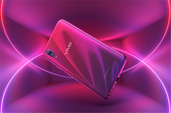 光感美學(xué)亮相紐約，vivo X23登上紐約時裝周T臺