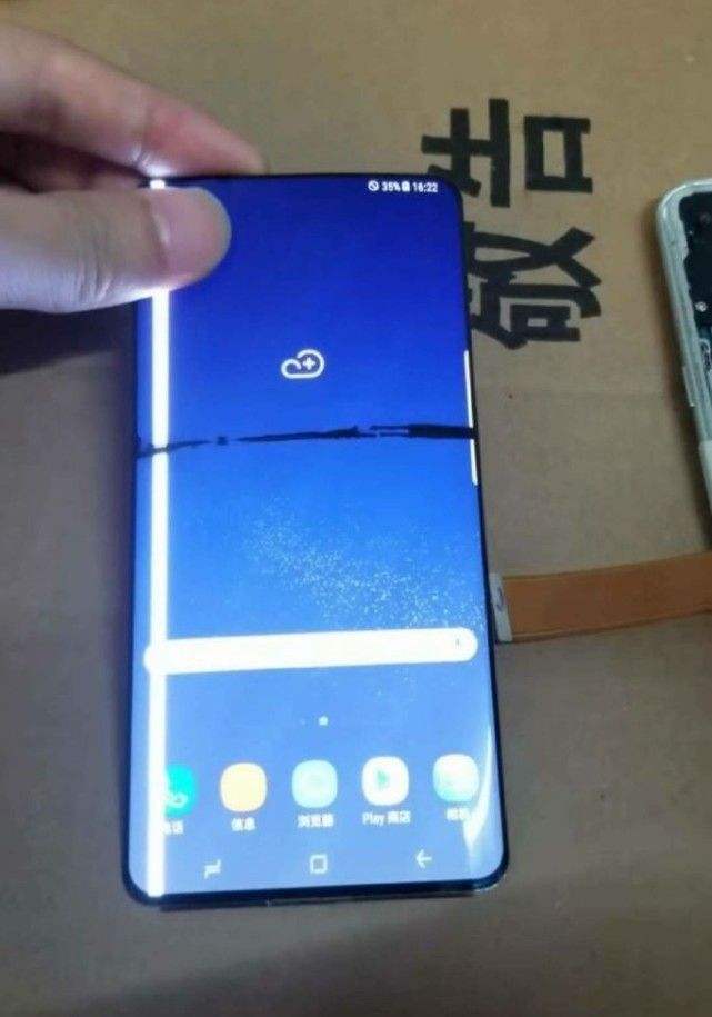 屏下攝像頭和鉆孔屏齊來——終極全面屏技術(shù)到底有哪些？