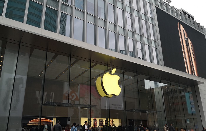 蘋果前CEO談庫克:把iPhone做成了奢侈品 5年內(nèi)會看到繼任者