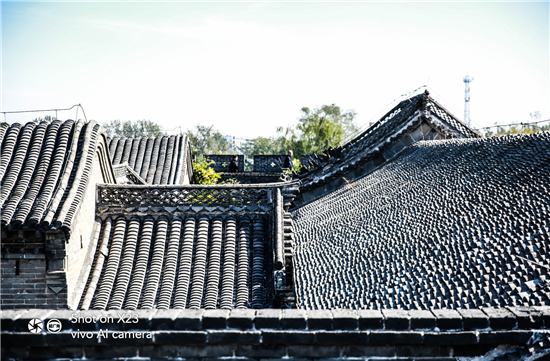 以夢(mèng)為馬 不負(fù)韶光， 颯爽秋風(fēng)中開啟雷克薩斯&vivo智趣之旅