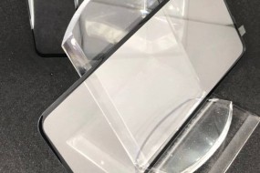 新消息聲稱三星Galaxy S10顯示屏上不會出現(xiàn)任何開孔