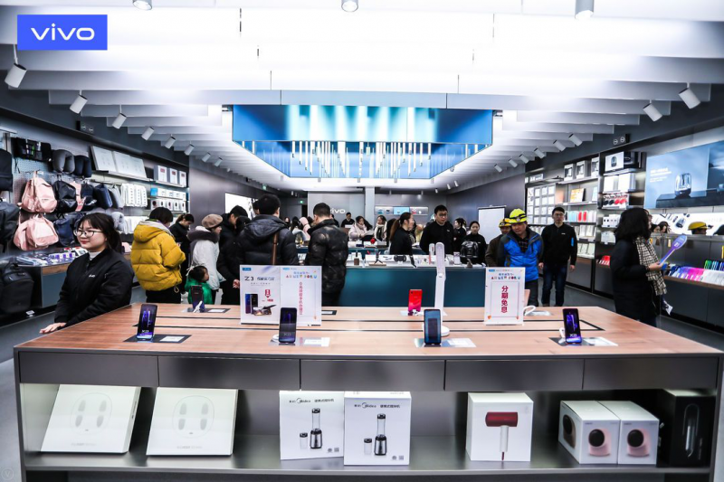 vivo全新智慧旗艦店盛大開業(yè)！8大城市震撼登陸