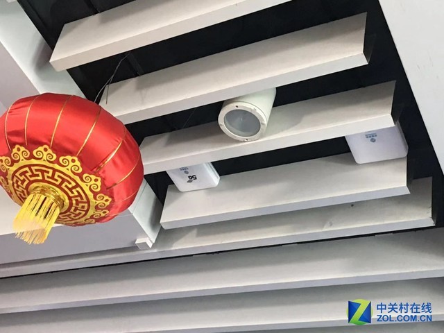 5G網(wǎng)絡(luò)什么樣？搶先體驗(yàn)華為全球首個(gè)5G火車站