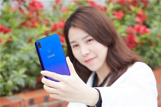 vivo U1體驗(yàn)：AI智慧雙攝加持，成新一代千元拍照神器