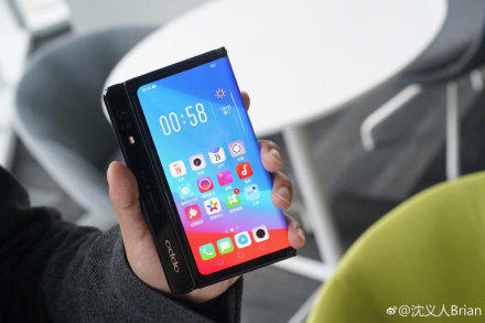 5G和折疊屏:手機廠商的“二月血戰(zhàn)”