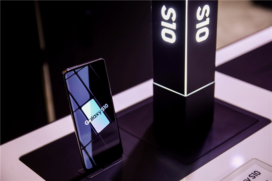 深圳三星蓋樂(lè)世高端體驗(yàn)館開幕 帶你玩轉(zhuǎn)Galaxy S10