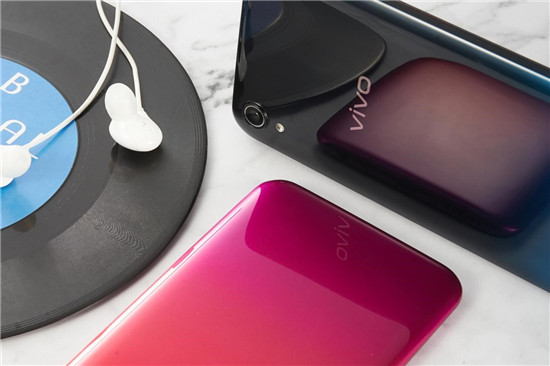 vivo Y91真機(jī)賞析：越級品質(zhì)，第一眼就有心動感
