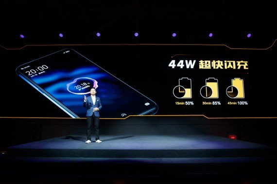 iQOO騎士黑版四月開賣 新驚喜也將同時登場