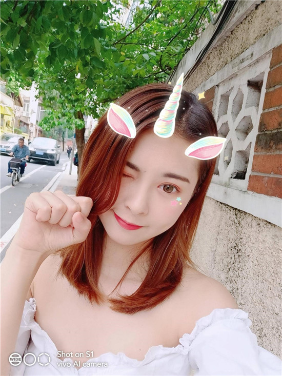 潮美外觀+全新拍照體驗(yàn)！vivo S1寵愛粉照亮你的美
