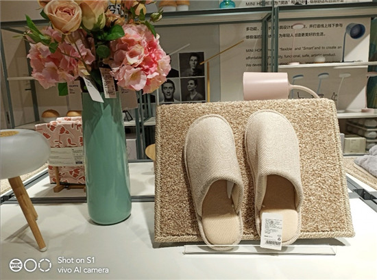 潮美外觀+全新拍照體驗(yàn)！vivo S1寵愛粉照亮你的美