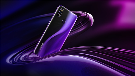 realme X登陸國內(nèi)市場:本真設(shè)計(jì)詮釋越級美學(xué)