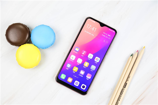 vivo Y3拍照實測：細(xì)節(jié)與質(zhì)感并存，見證三攝震撼視野