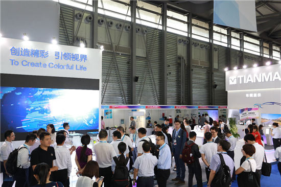 顯示黑科技點(diǎn)亮魔都  DISPLAY CHINA 2019六月硬核開展
