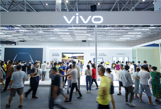 vivo全速推進(jìn)5G普及 iQOO Pro參展2019重慶智博會(huì)