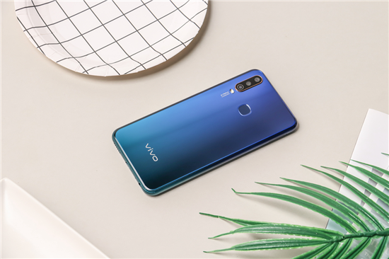 續(xù)航大升級，vivo U3x綜合評測：全新體驗，大U可為