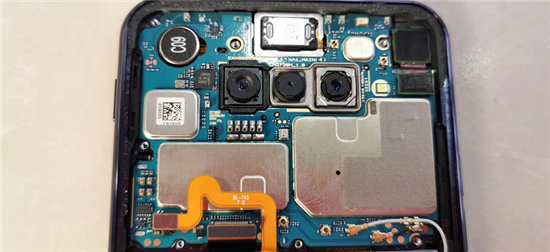 LG Q70手機(jī)拆解曝光：AI拍照性能堪比蘋果華為旗艦機(jī)