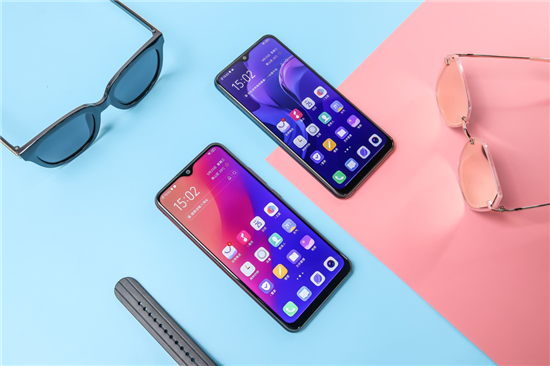 讓美更深邃！閃充強(qiáng)續(xù)航vivo Y3 4GB+64GB版新配色正式開(kāi)售