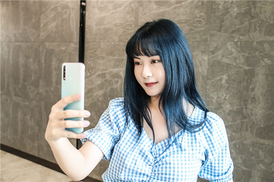 拍照能手vivo U3，實力詮釋千元優(yōu)品的潮流顏值