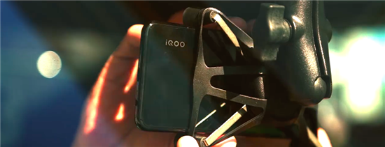 iQOO Neo 855版卓越性能 助力保時捷運(yùn)動杯車手圈速挑戰(zhàn)賽